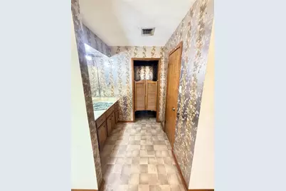 1705 Edgewood Street, Liberty, TX 77575 - Photo 27