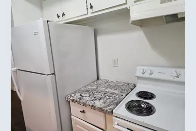 12647 Ashford Meadow Drive, Houston, TX 77082 - Photo 9