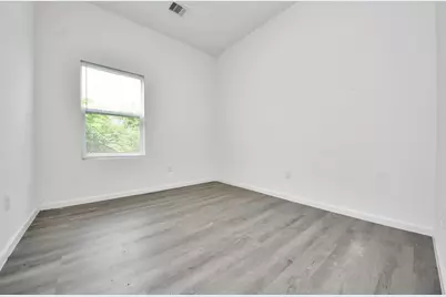 318 Tennessee Street #AB, Houston, TX 77029 - Photo 17