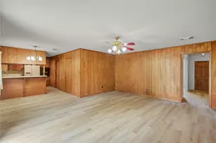 119 Poppy St, Lake Jackson, TX 77566 - Photo 21