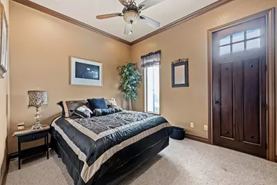 26 Half Moon, Hitchcock, TX 77563 - Photo 33