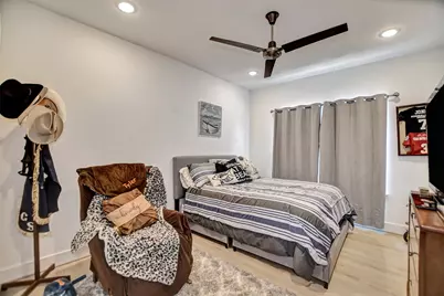 25 Cmdr Runco Lane, Taylor Lake Village, TX 77586 - Photo 41