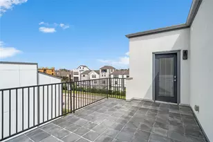8411 Hempstead Rd, Houston, TX 77008 - Photo 31