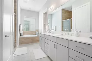 8411 Hempstead Rd, Houston, TX 77008 - Photo 23