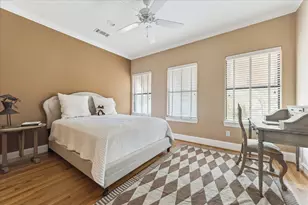 3515 Yupon St, Houston, TX 77006 - Photo 23