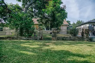 511 Crockett St, Brenham, TX 77833 - Photo 45