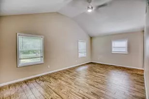 511 Crockett St, Brenham, TX 77833 - Photo 31