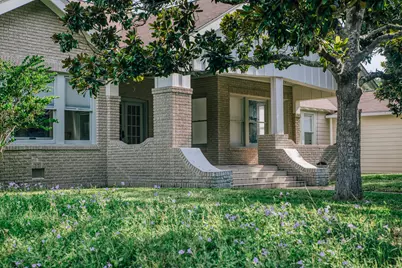 511 Crockett Street, Brenham, TX 77833 - Photo 1