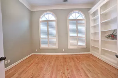 6335 E Mystic Meadow, Houston, TX 77021 - Photo 11