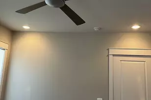 905 W 15th 1/2 St, Houston, TX 77008 - Photo 11