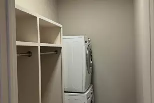 905 W 15th 1/2 St, Houston, TX 77008 - Photo 5