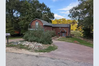 80 Hunters Creek Drive, Huntsville, TX 77340 - Photo 3