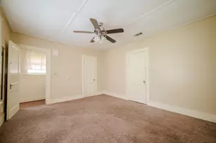 603 N Resident St, Wharton, TX 77488 - Photo 33