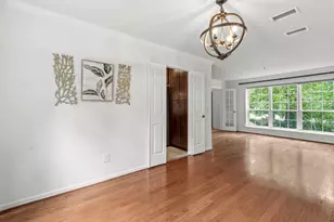 11 Thorn Berry Pl, The Woodlands, TX 77381 - Photo 13