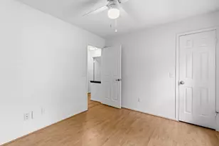 11 Thorn Berry Pl, The Woodlands, TX 77381 - Photo 35