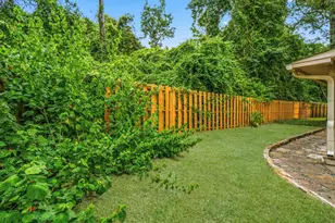 11 Thorn Berry Pl, The Woodlands, TX 77381 - Photo 47