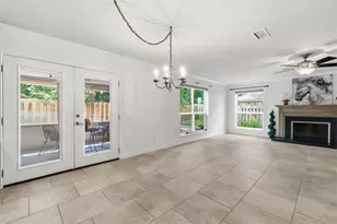 11 Thorn Berry Pl, The Woodlands, TX 77381 - Photo 13