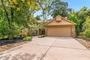 11 Thorn Berry Pl, The Woodlands, TX 77381 - Photo 5