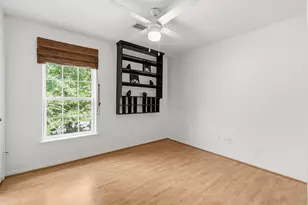 11 Thorn Berry Pl, The Woodlands, TX 77381 - Photo 33