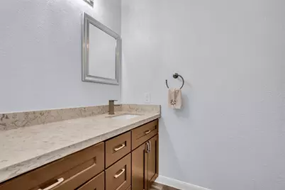 1806 Meadowlocke Lane, Sugar Land, TX 77478 - Photo 29