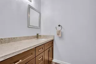 1806 Meadowlocke Ln, Sugar Land, TX 77478 - Photo 29