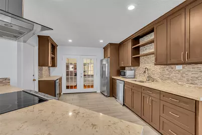 1806 Meadowlocke Lane, Sugar Land, TX 77478 - Photo 21