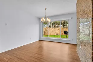 1806 Meadowlocke Ln, Sugar Land, TX 77478 - Photo 17