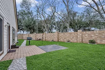 1806 Meadowlocke Lane, Sugar Land, TX 77478 - Photo 39