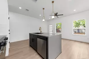 2316 McKee St, Houston, TX 77009 - Photo 15