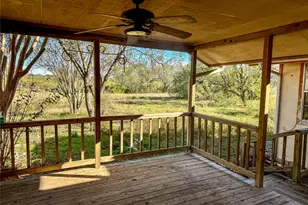 4672 Rakowitz Rd, Adkins, TX 78101 - Photo 7