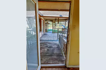 4672 Rakowitz Road, Adkins, TX 78101 - Photo 27