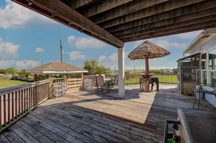 1026 21st St, San Leon, TX 77539 - Photo 31