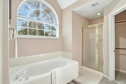 2013 Inscho Point Circle, League City, TX 77573 - Photo 11