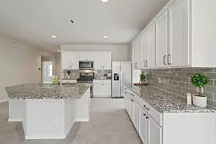 21047 Warrender Terrace Ln, Richmond, TX 77407 - Photo 5
