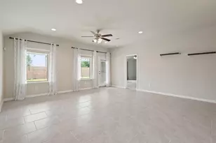 21047 Warrender Terrace Ln, Richmond, TX 77407 - Photo 15