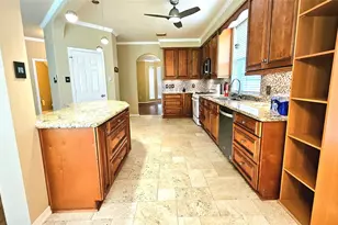 3121 English Oaks Blvd, Pearland, TX 77584 - Photo 13