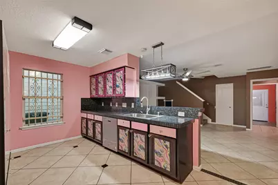 10830 Tallow Briar, Houston, TX 77075 - Photo 17