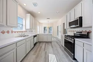 14919 Sun Kiss Ln, Houston, TX 77082 - Photo 13