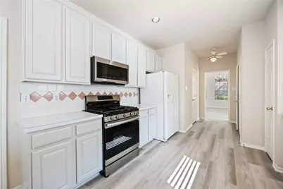 14919 Sun Kiss Lane, Houston, TX 77082 - Photo 15