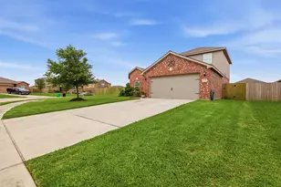1130 Hinged Opal Dr, Rosharon, TX 77583 - Photo 3