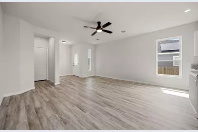 8 Donna Court, Brookshire, TX 77423 - Photo 7