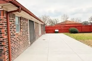 12123 Plumpoint Dr, Houston, TX 77099 - Photo 5