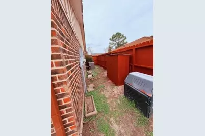 12123 Plumpoint Drive, Houston, TX 77099 - Photo 9