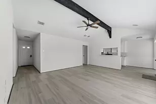 12123 Plumpoint Dr, Houston, TX 77099 - Photo 7