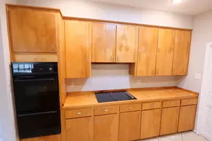 9526 Val Verde St, Houston, TX 77063 - Photo 15