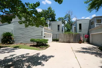 9526 Val Verde Street, Houston, TX 77063 - Photo 1