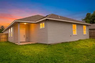 1055 Rd 5203, Cleveland, TX 77327 - Photo 9