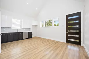7614 Avenue L, Houston, TX 77012 - Photo 9