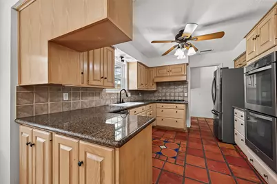 18007 Oakhampton Drive, Houston, TX 77084 - Photo 7
