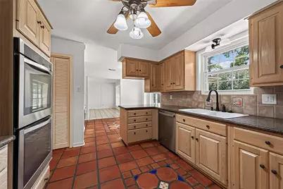 18007 Oakhampton Drive, Houston, TX 77084 - Photo 13